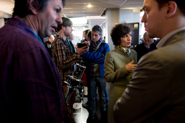 Nathalie Coste-Cerdan sur le stand Propulsion, Jean Chesneau et Raphaël Keller, en amorce
 - Photo Romain Mathieu

