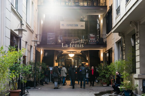 La Fémis et ses escaliers extérieurs monumentaux
 - Photo Romain Mathieu

