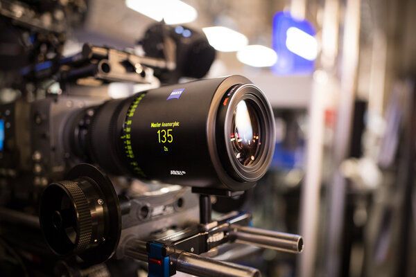 L’objectif Arri/Zeiss Master Anamorphic 135 mm
 - Photo Claire-Lise Havet

