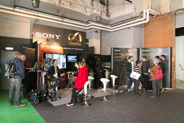 Le stand Sony
 - Photo Claire-Lise Havet

