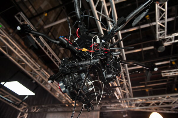 Un drone sur le stand RVZ Caméra
 - Photo Pauline Maillet

