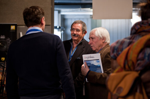 Luc Poullain, de dos, en conversation avec Daniele Nannuzzi et Luciano Tovoli
 Photo Pauline Maillet
