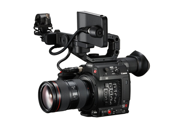 Canon EOS C200 et zoom EF 24-105 mm

